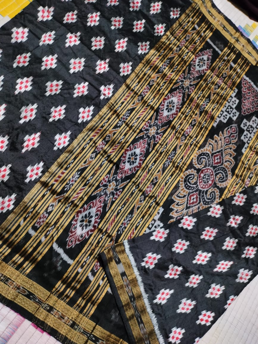 Black khandua silk saree