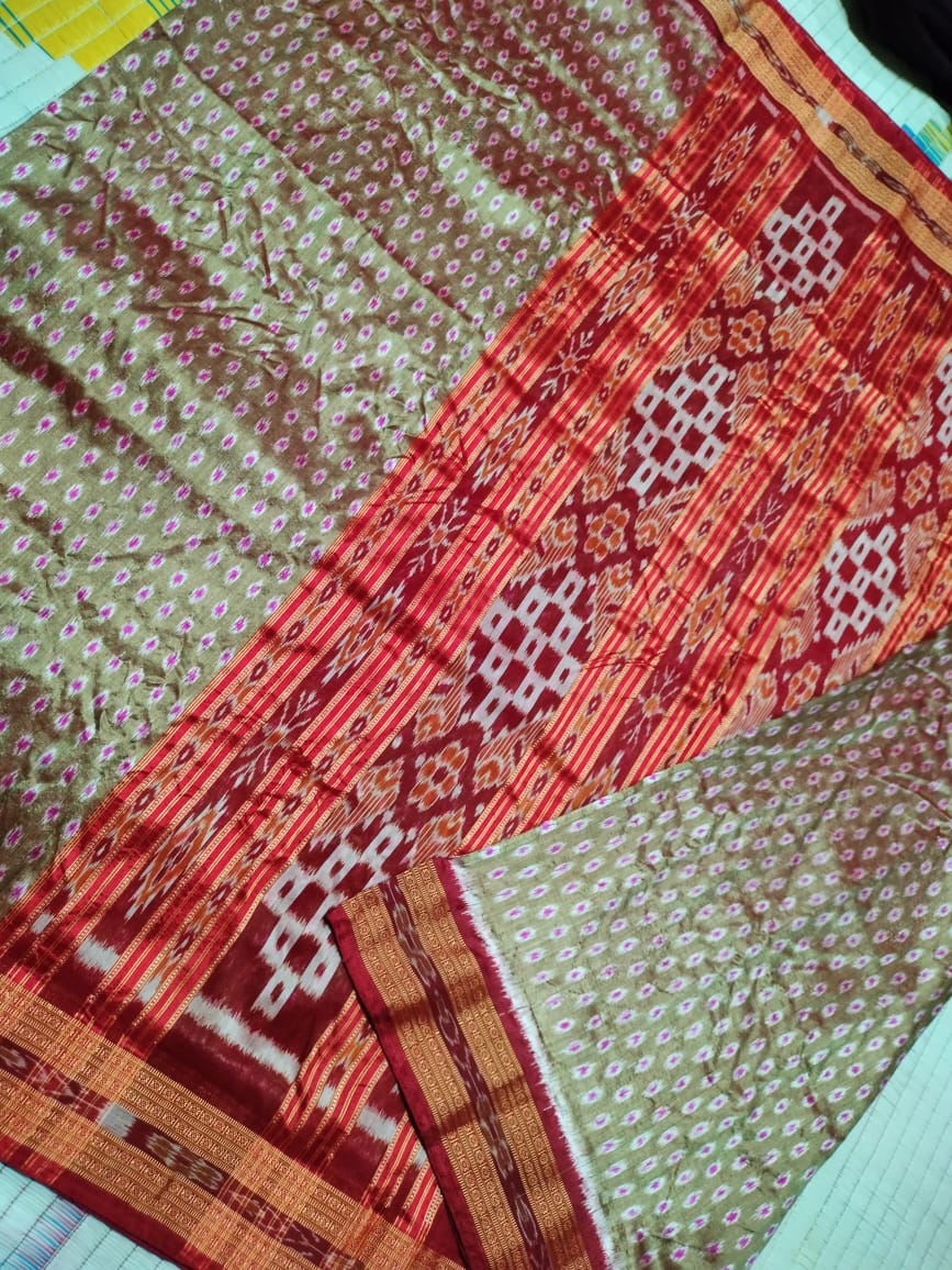 Gray and Red khandua silk saree