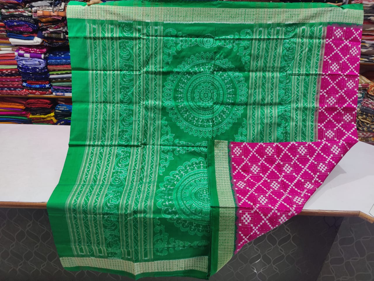 Magenta and green sambalpuri pasapalli silk saree