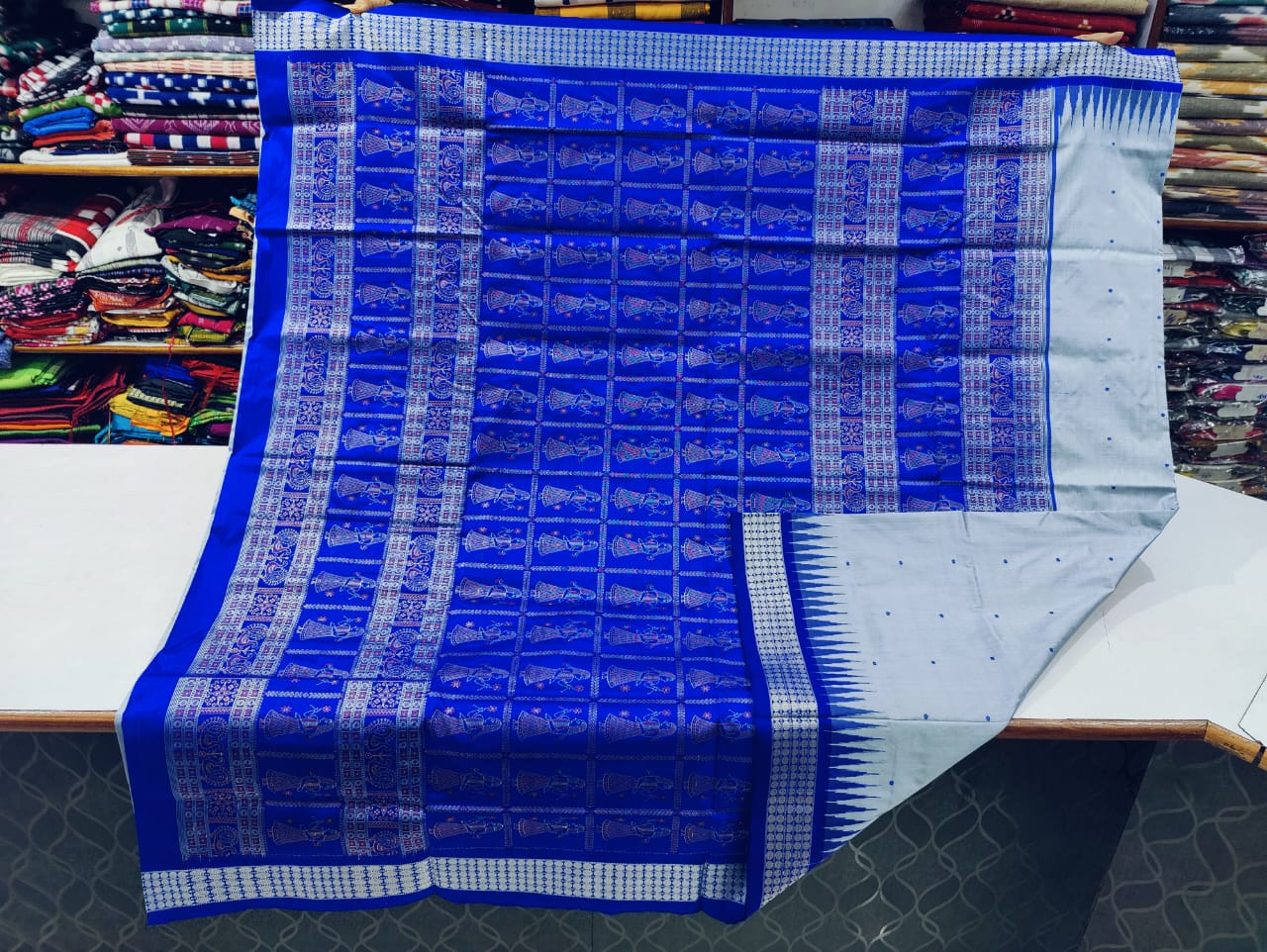 Grey and Blue Bomkai silk saree