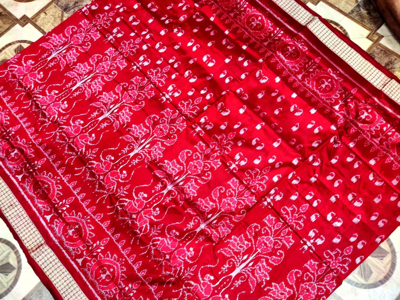 Red Sambalpuri silk saree