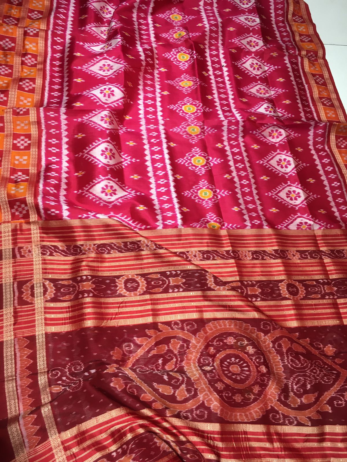 Khandua pata saree
