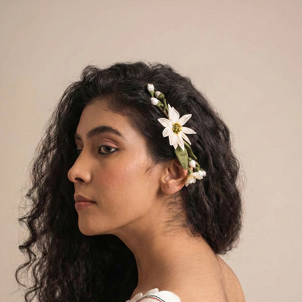 Category Alt Hair Clip