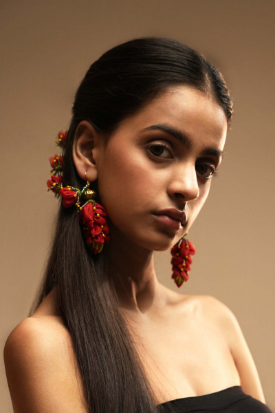 Noorani Earrings and Sahara