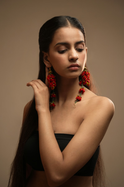 Noorani Earrings and Sahara