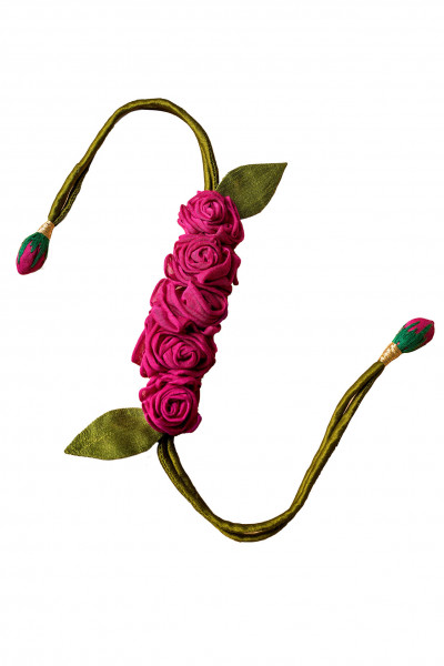 Amara Rose Gajra