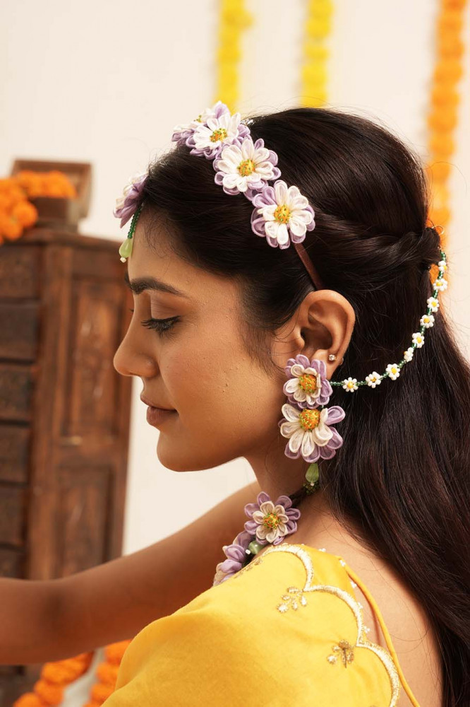 Image of Shagun Earrings With Sahara