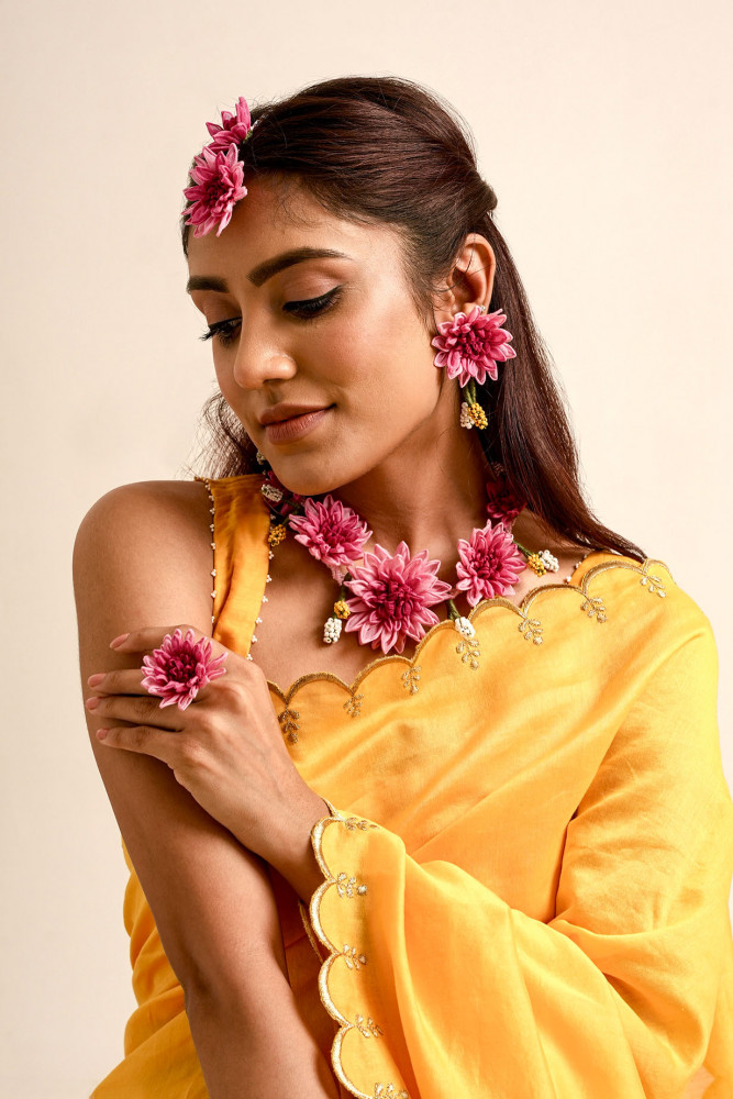 Image of Radha  jewelry Set