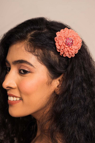 Ruwa Hair Slide