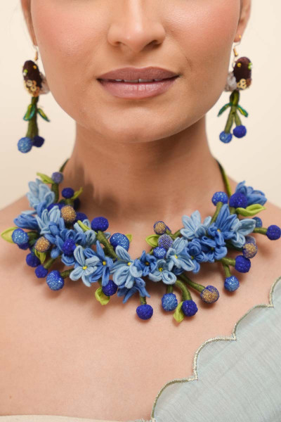 Neelam Necklace & Earrings set