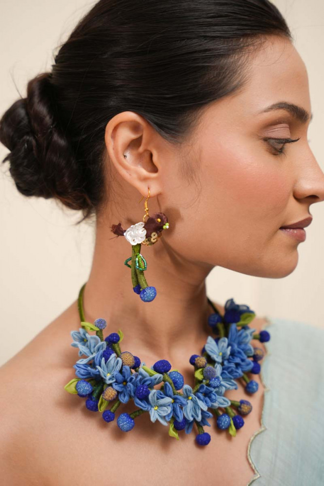 Image of Neelam Necklace &amp; Earrings set