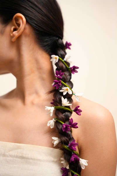 Jhelum Floral String