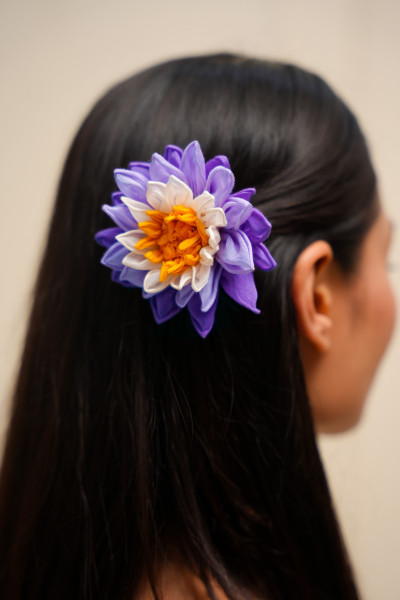Neerja Lotus  Hair Slide