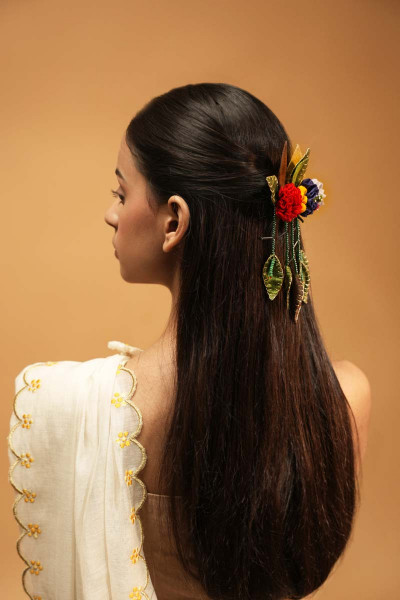 Rupeshwari Back Hair Clip