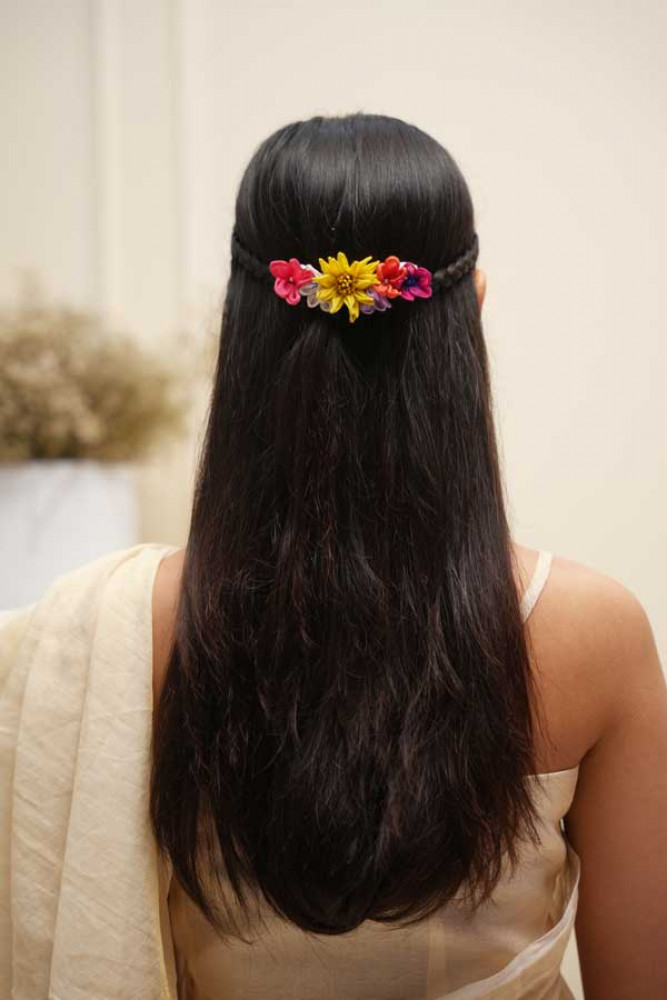 Image of Sakhi Floral Hair Back Clip