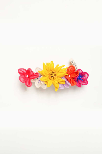 Sakhi Floral Hair Back Clip