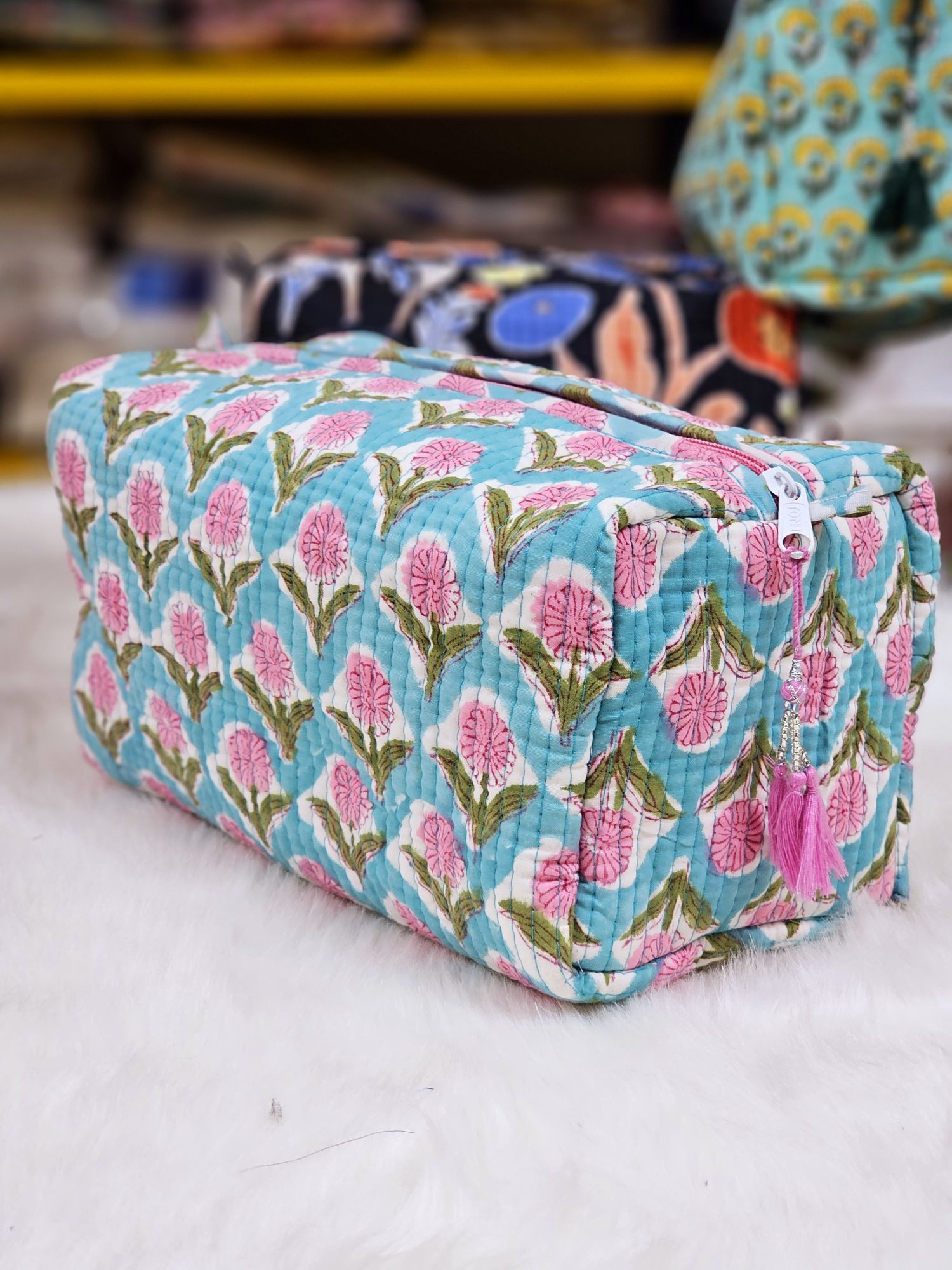 Multi Utility Travel pink flower printed