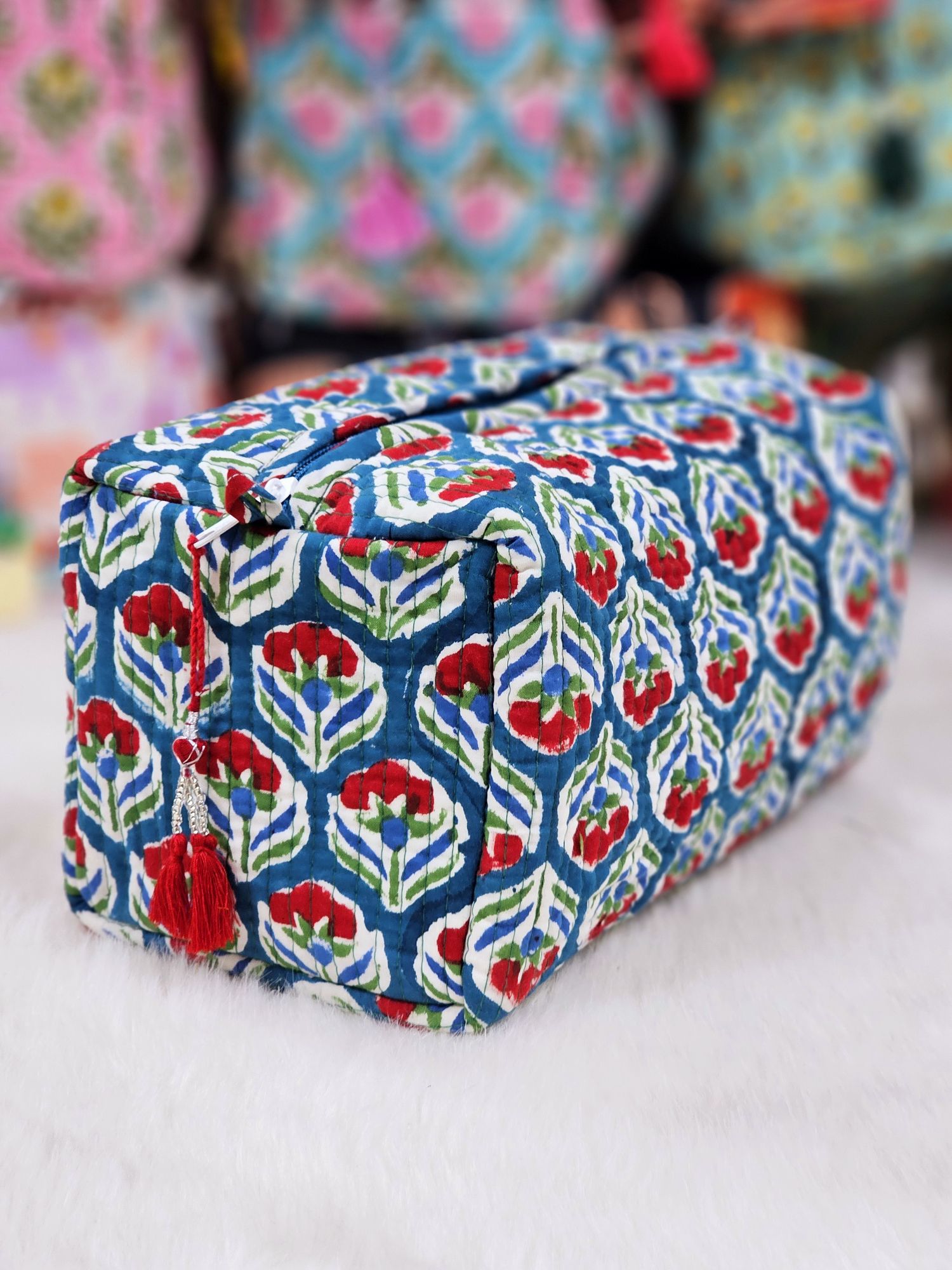Multi Utility Travel blue leaf printed