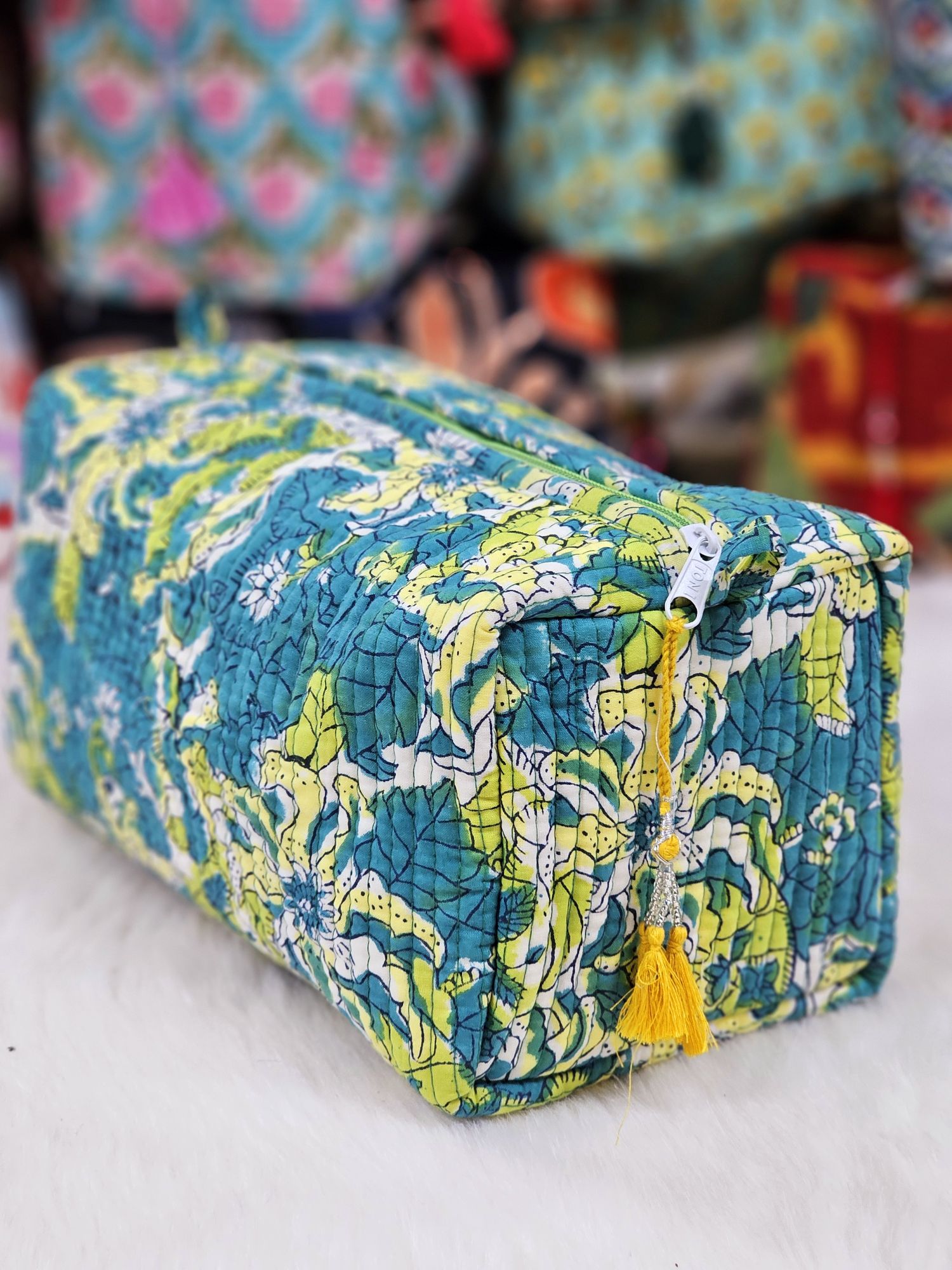 Multi Utility Travel blue flower printed
