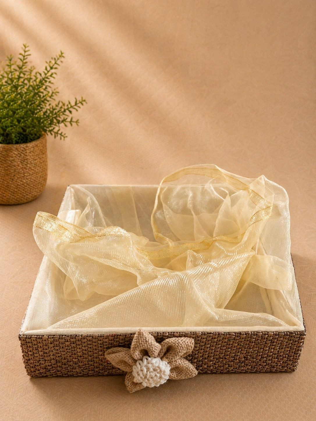 Jute Petal Basket
