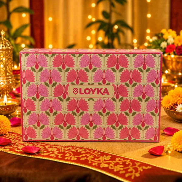 Image of Loyka Festive Choco Delight Box- 145.5g