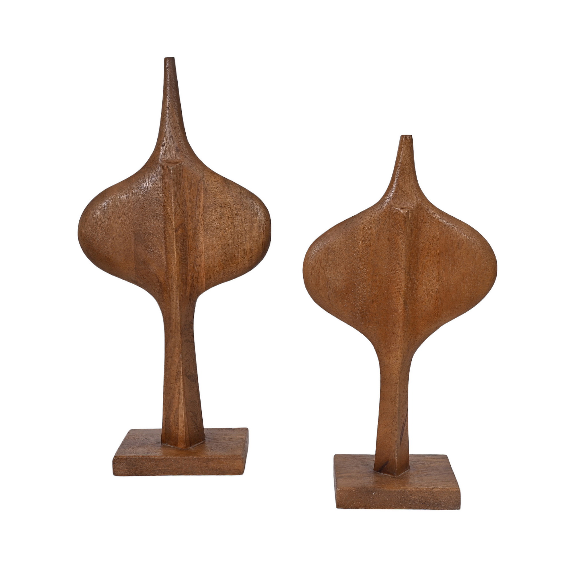 Wooden art pieces