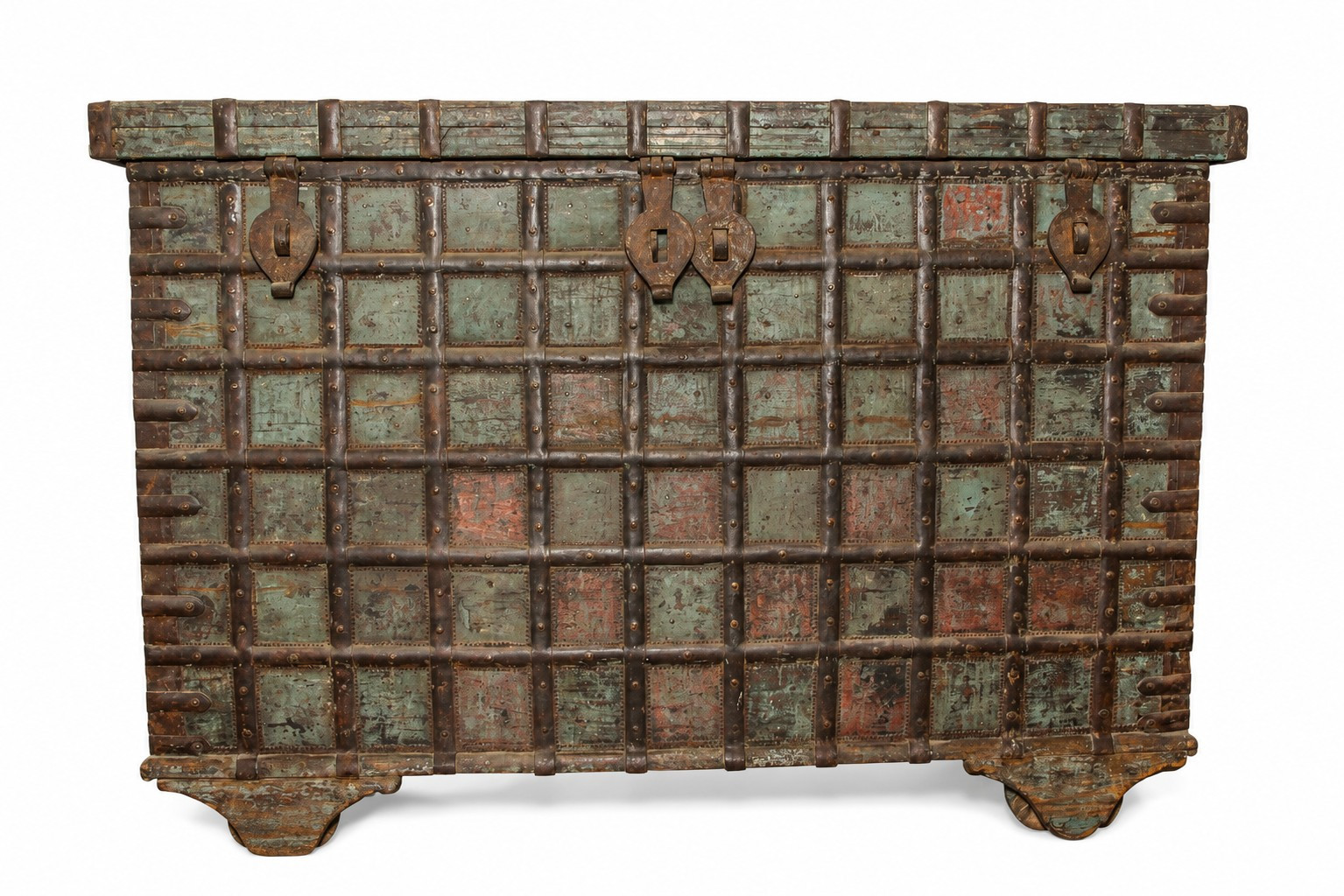 Vintage old trunk