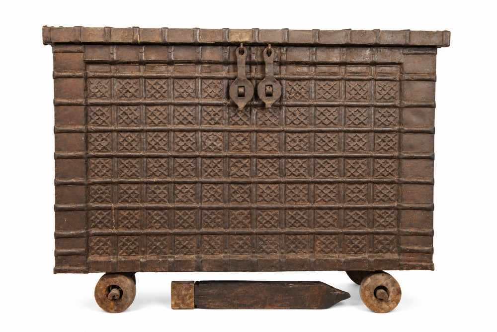 Image of Vintage old trunk
