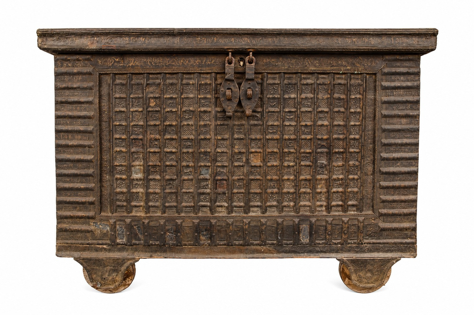 Vintage old trunk