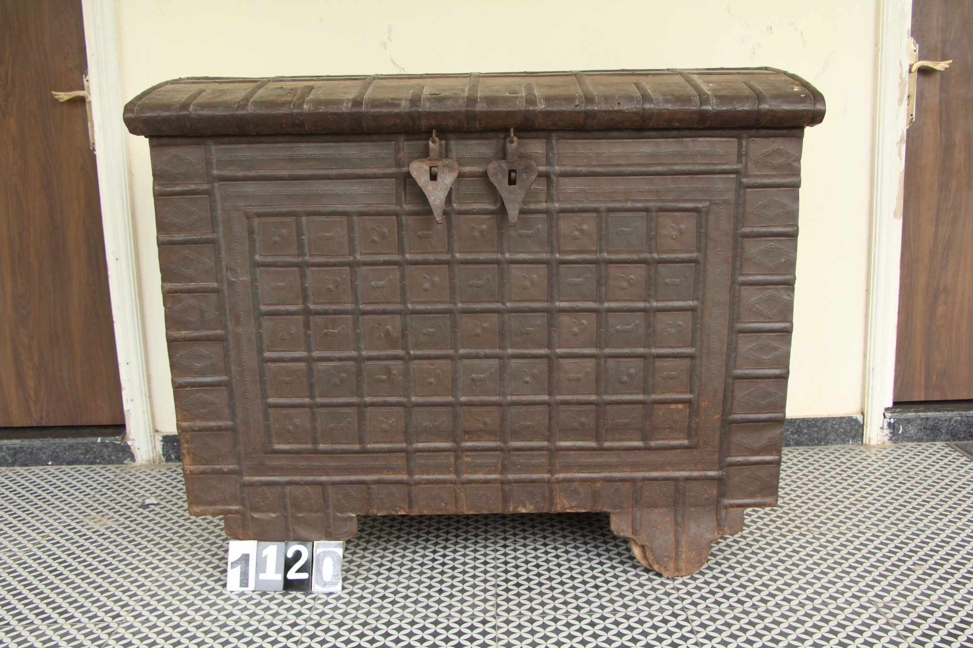 Vintage old trunk