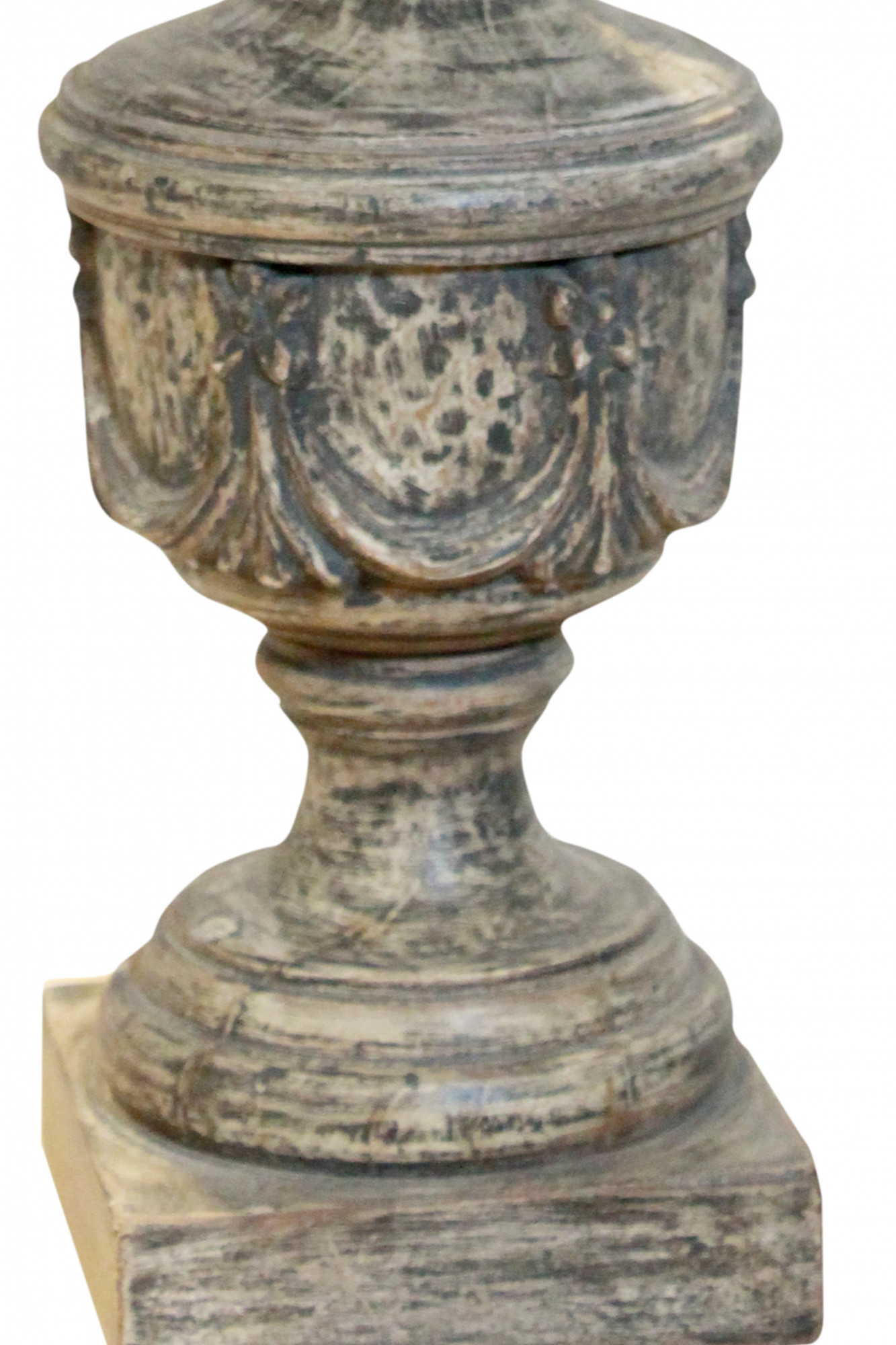 Gulposh Garden Urn Lamp