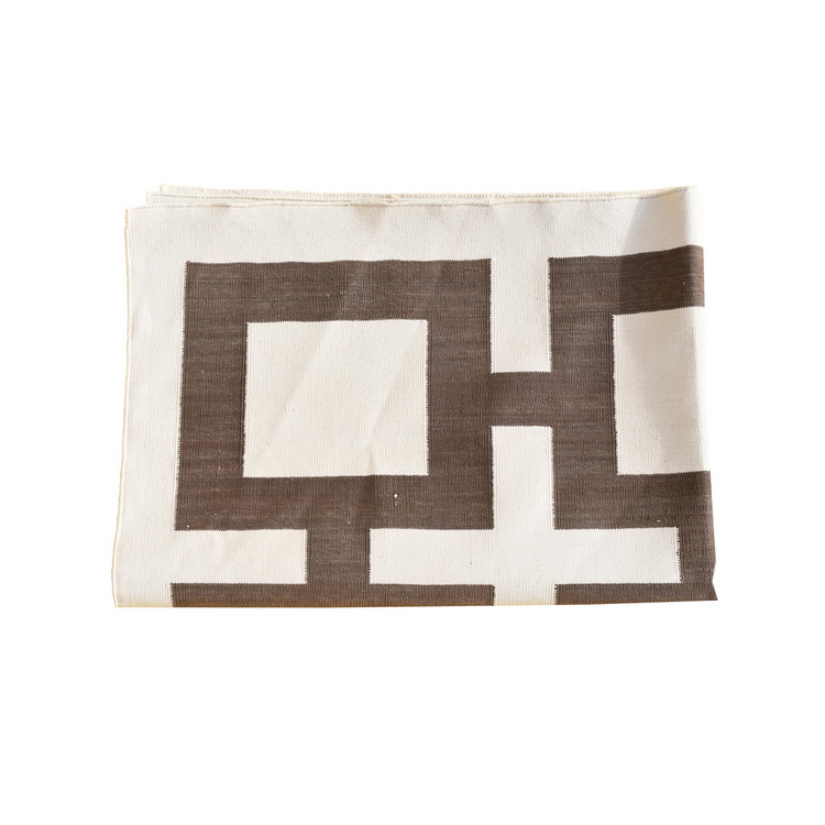 Ivory geometric rug