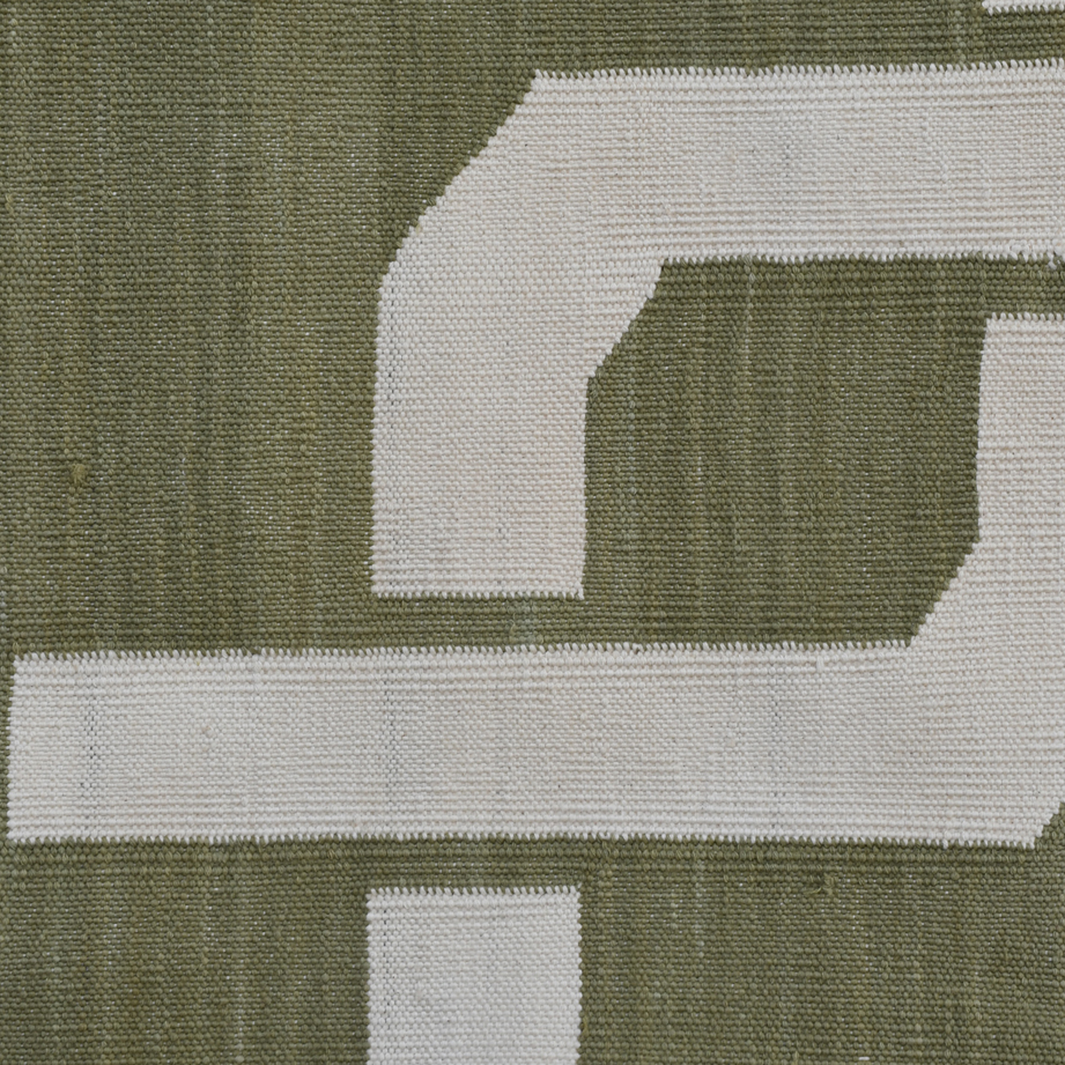 Beige and white geometric rug