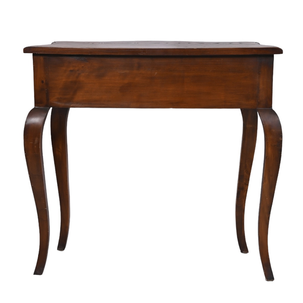 Cabriole compact console