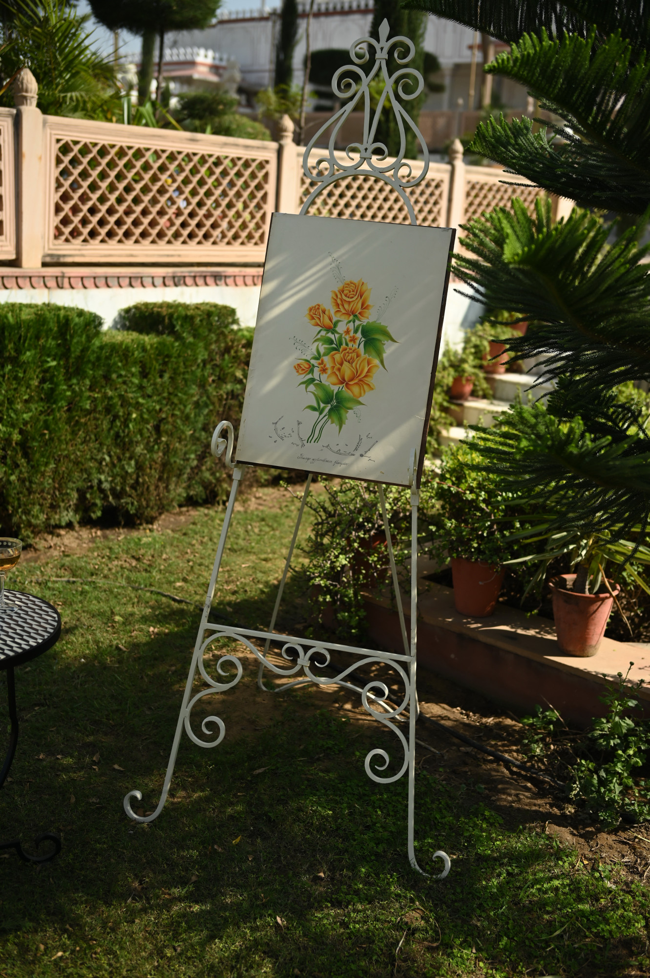 La Roseraie Wrought Iron Display Easel