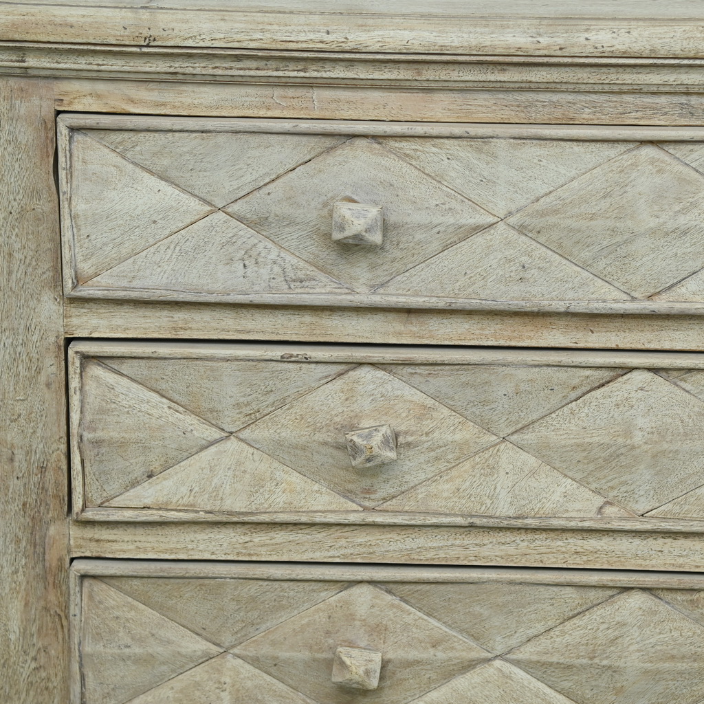 White Cottage Diamond four-Drawer Chest