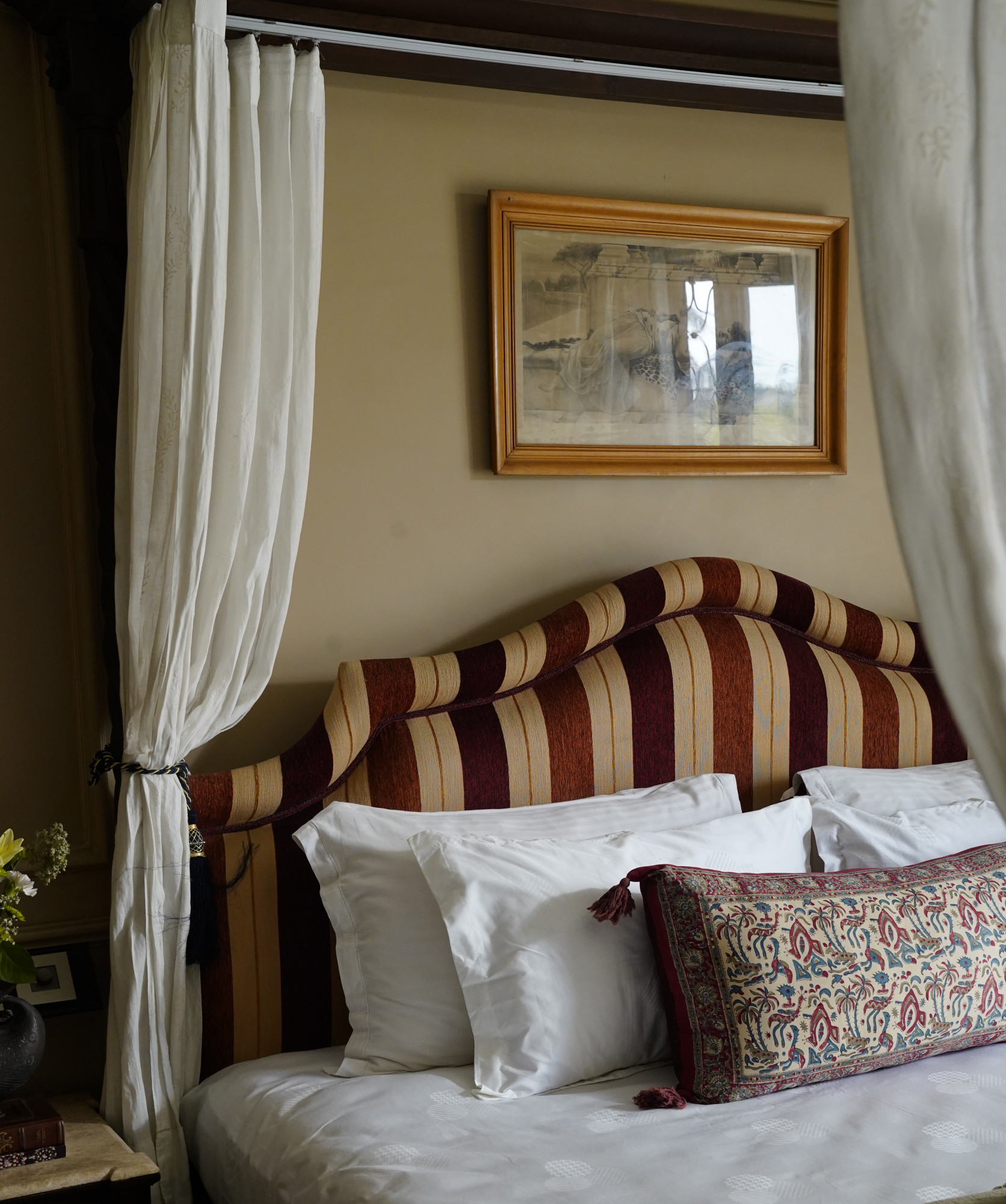 Maharaja Canopy Bed with Striped Upholstered Headboard