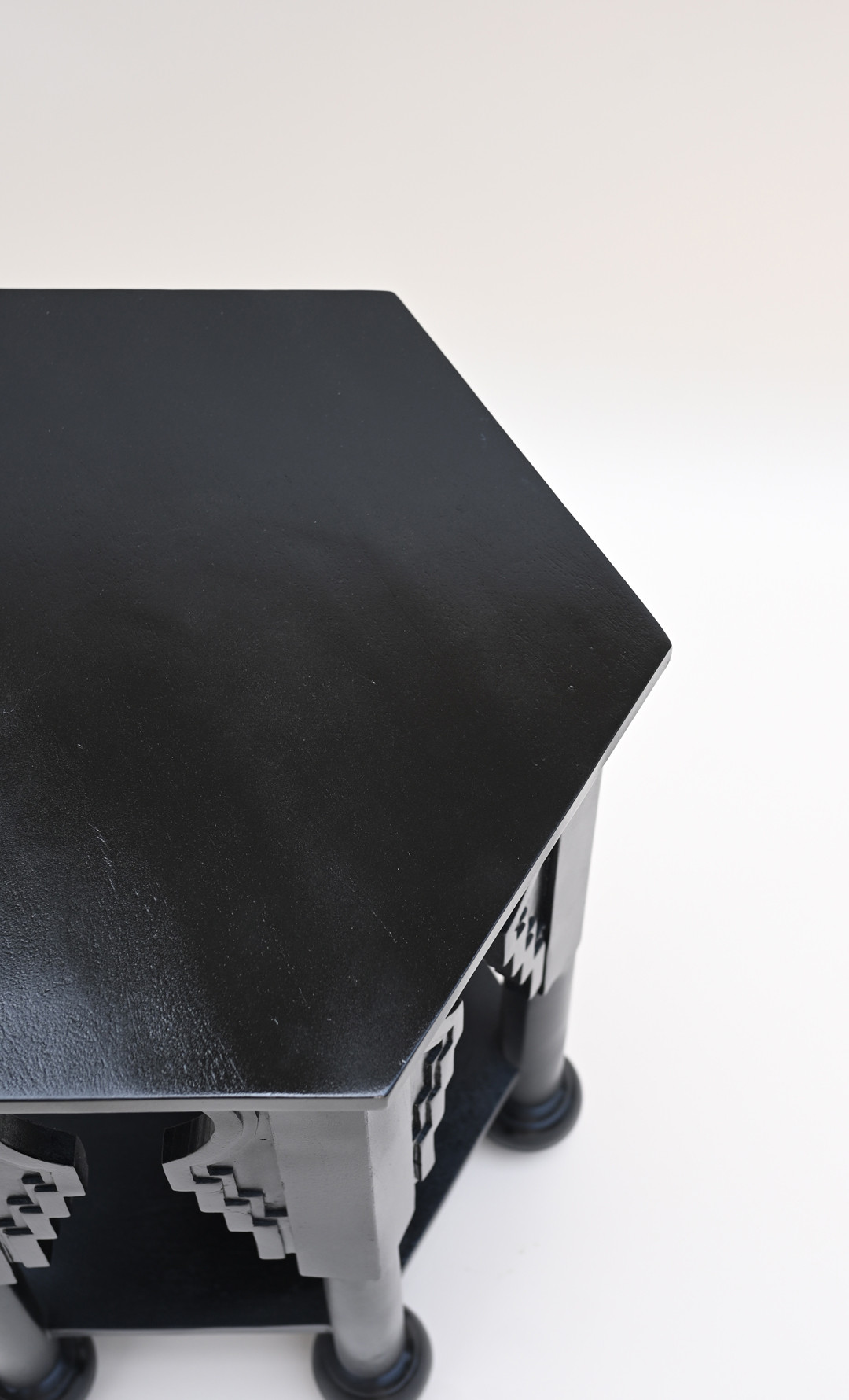 Hexagonal accent table