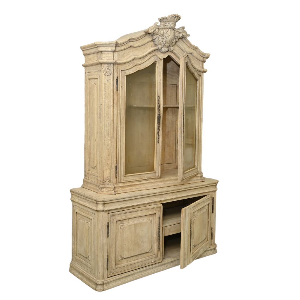 French cabinet