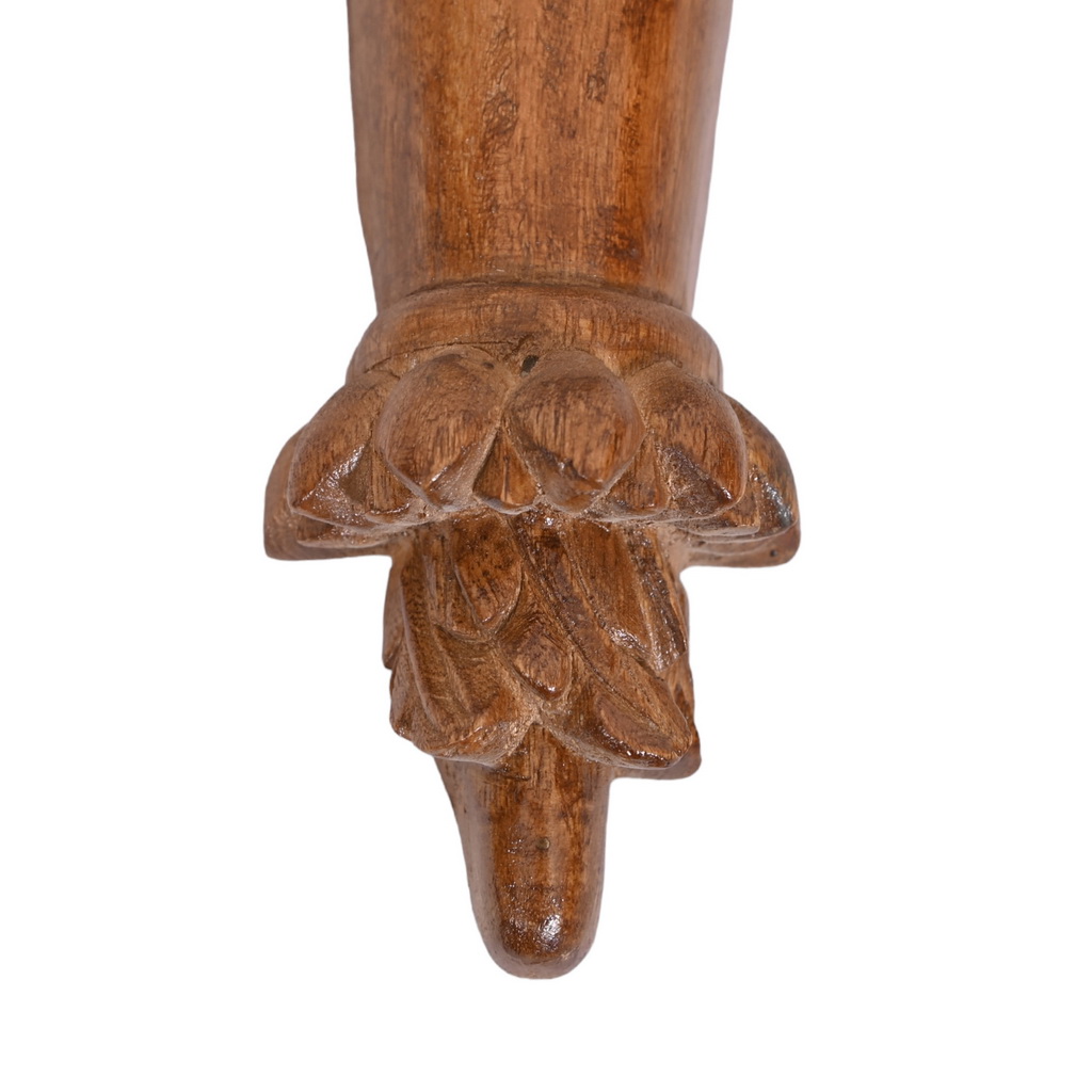 Wooden wall bracket