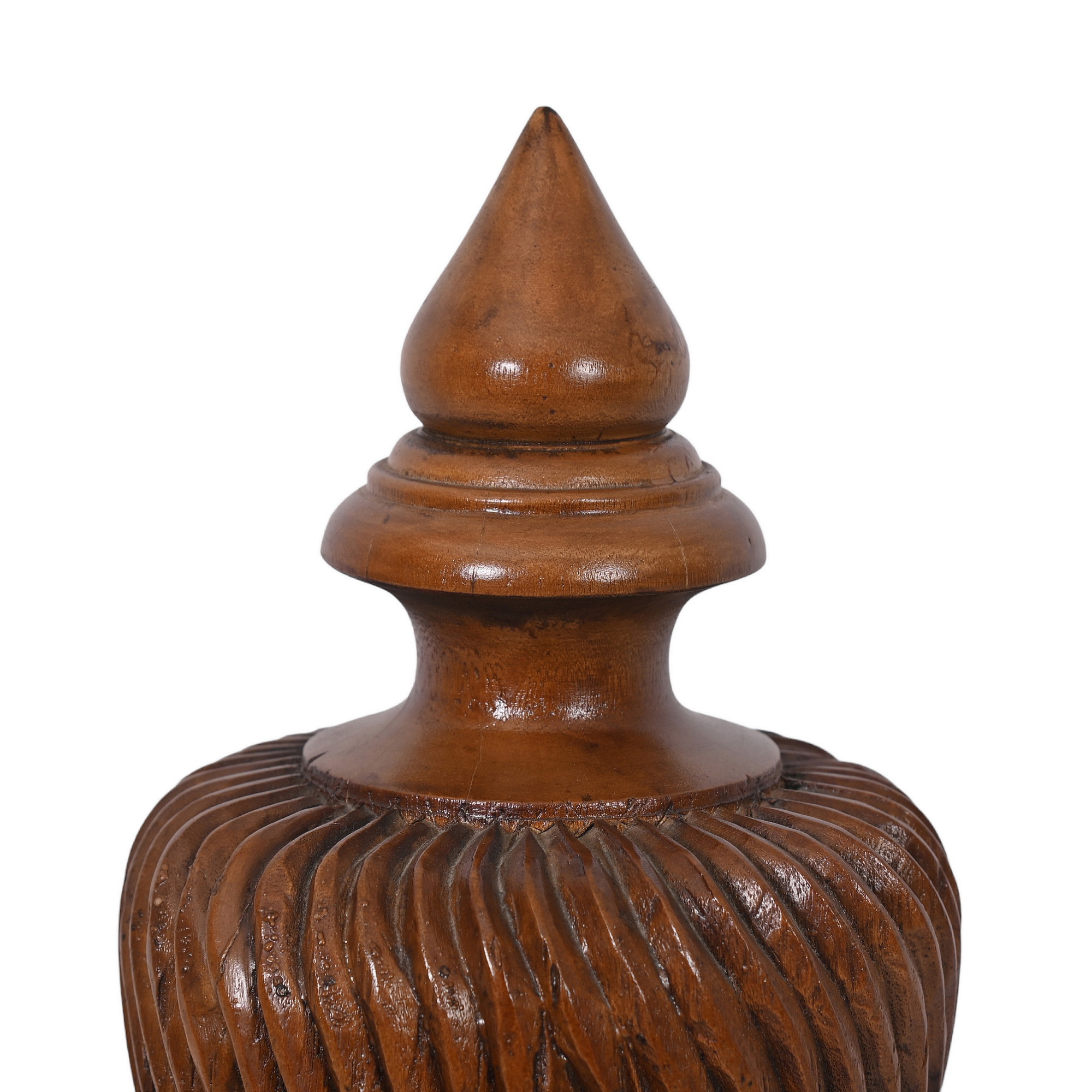 Provincial Fleur Wooden Urn