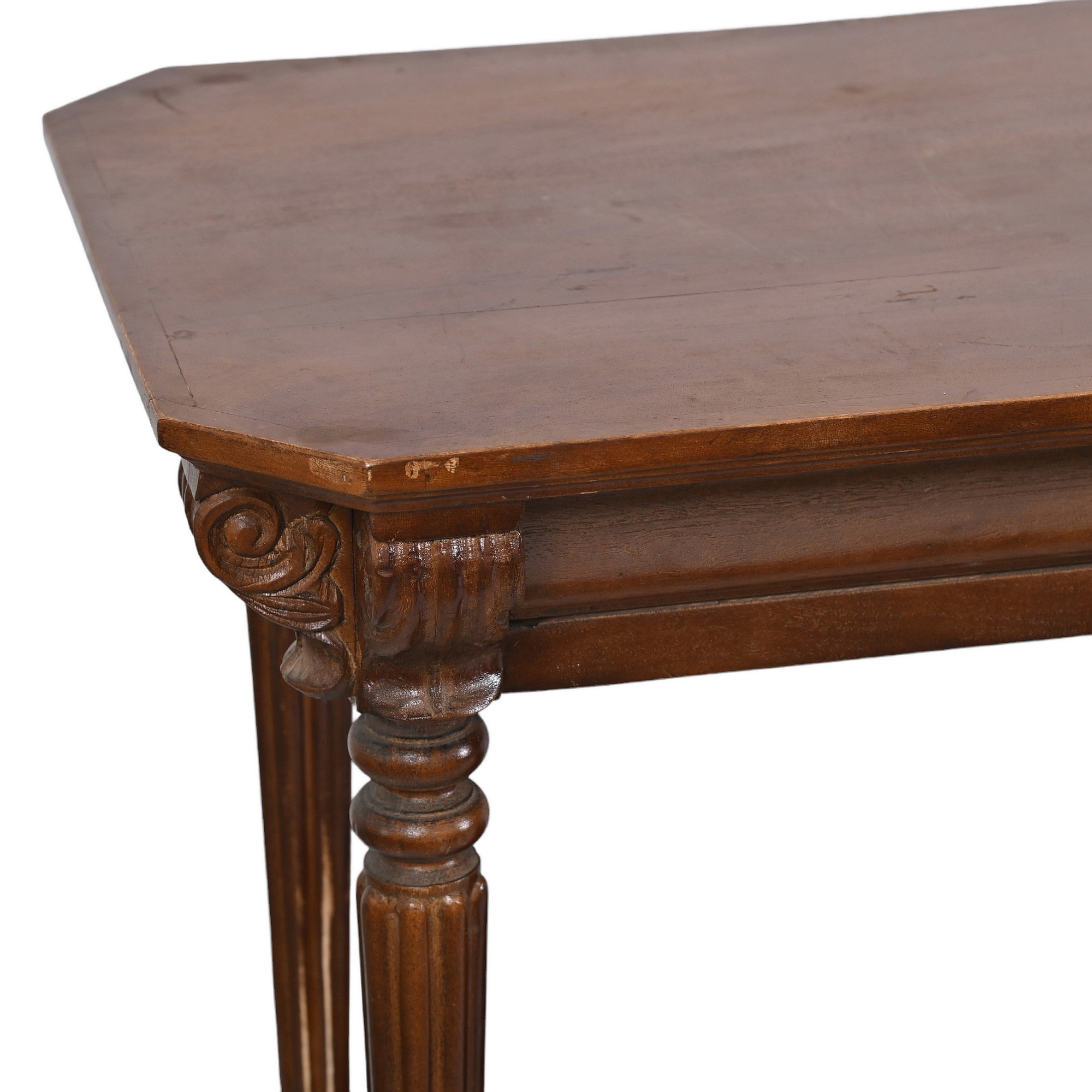 Grande Chateau Buffet Table