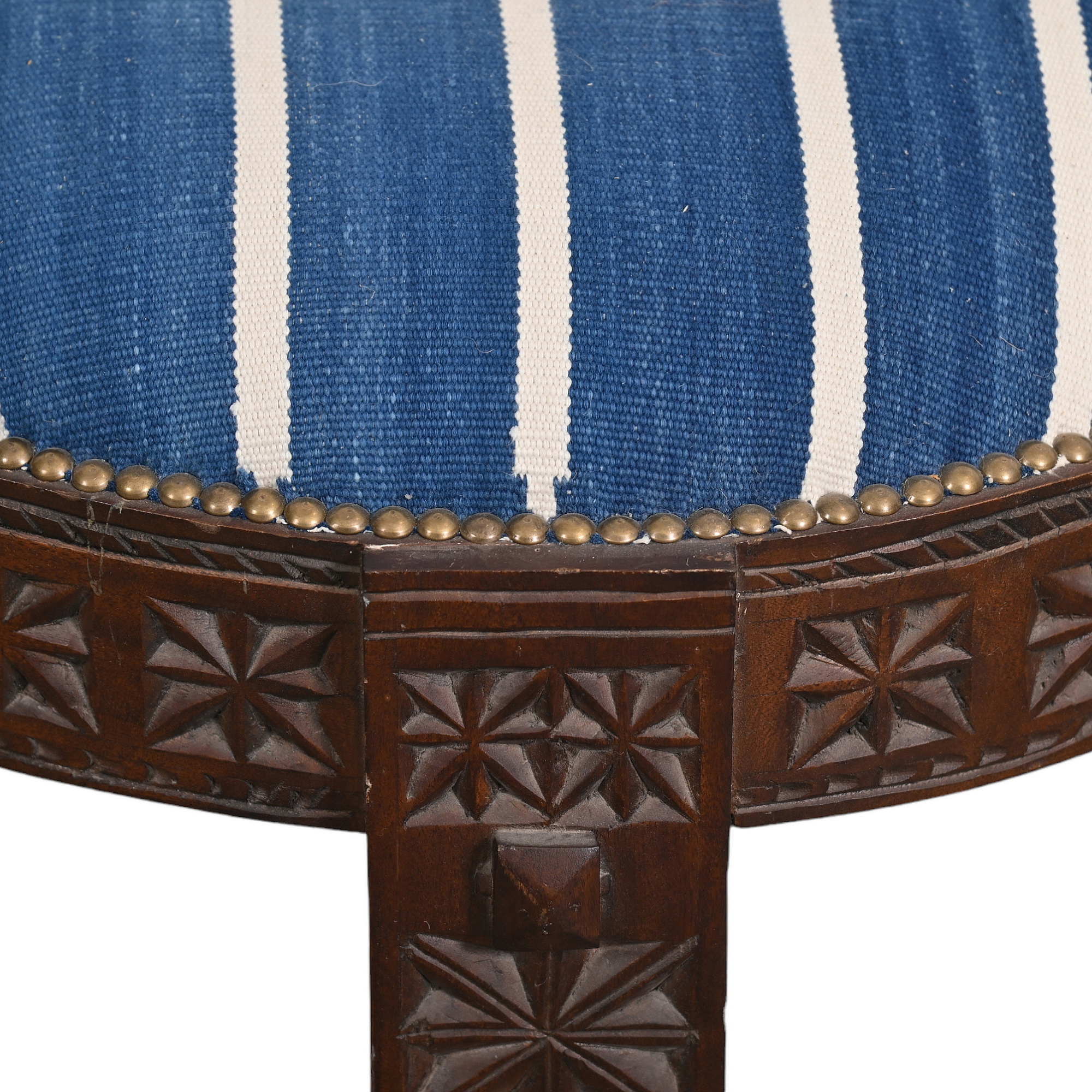 Circular ottoman