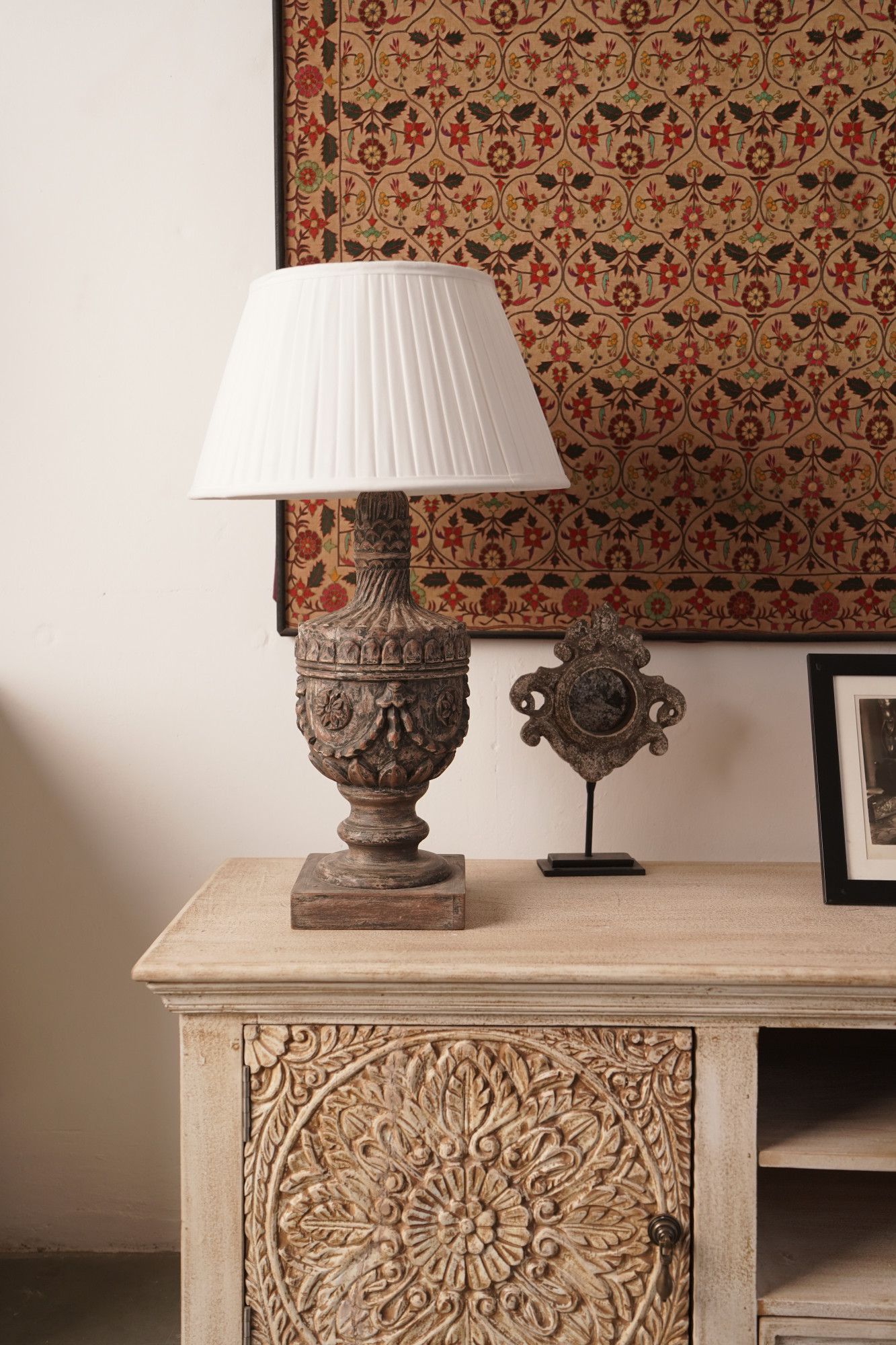 Gulposh Garden Urn Lamp - wide