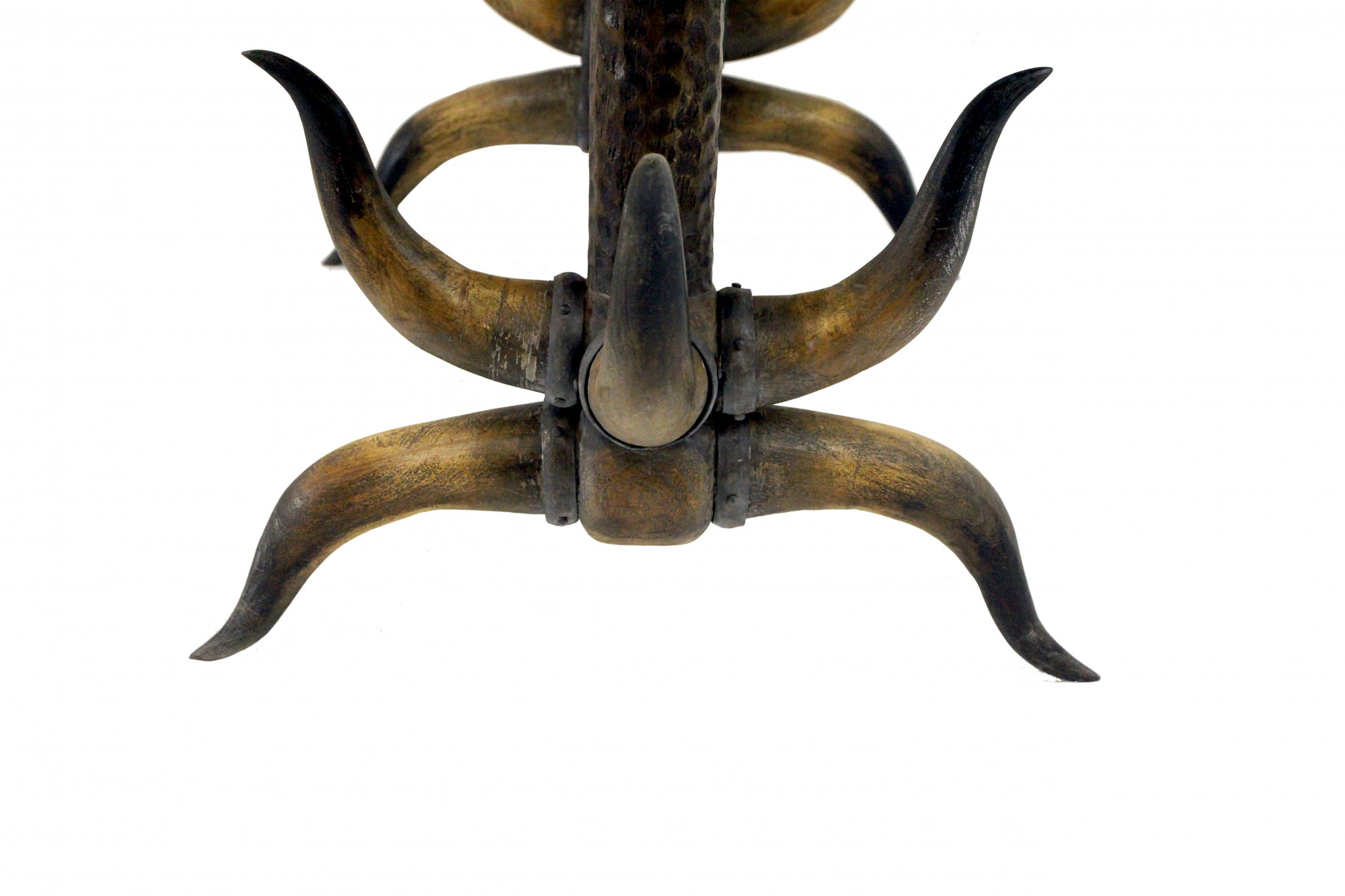 Savanna High console