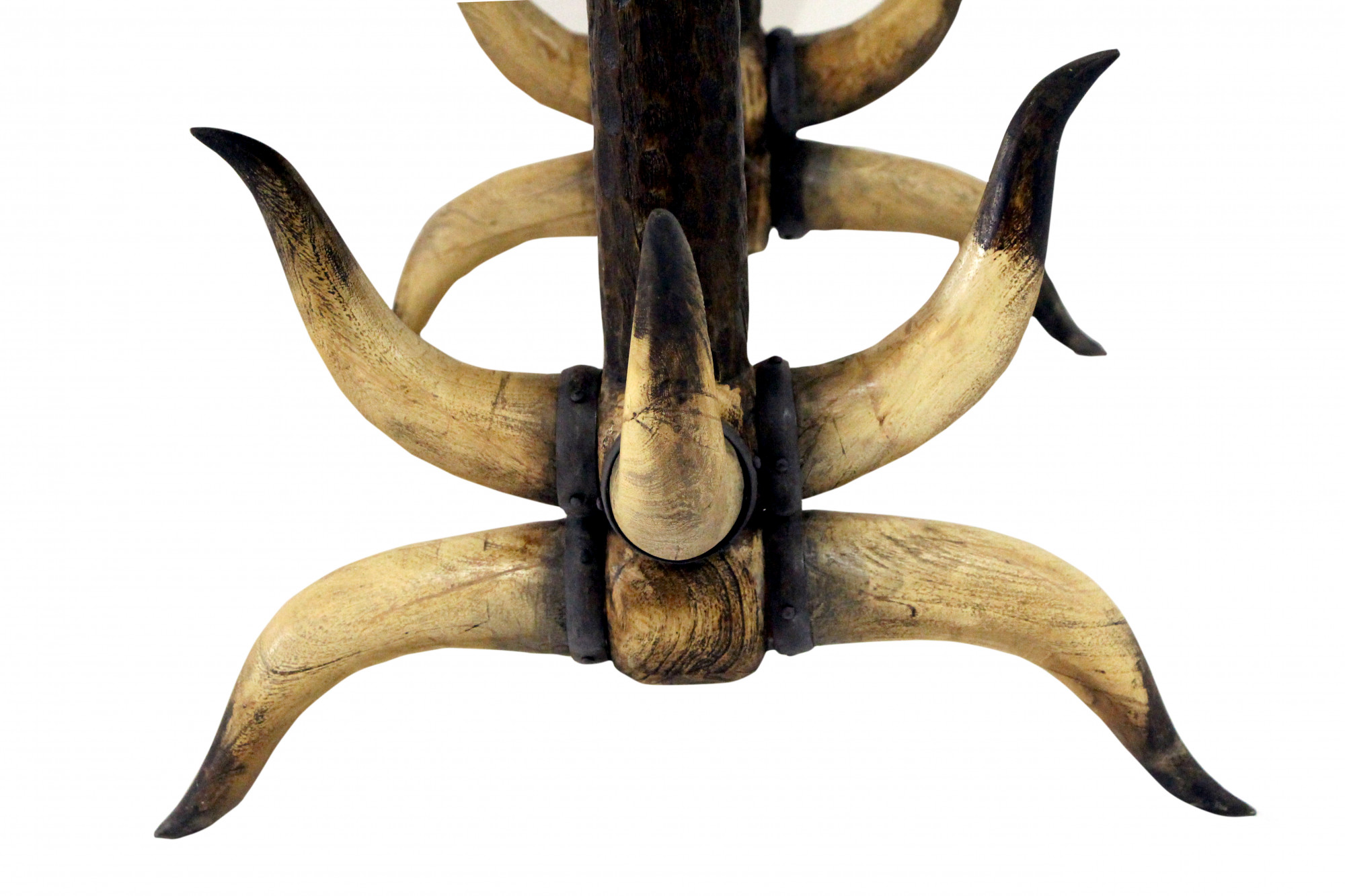 Savanna High console