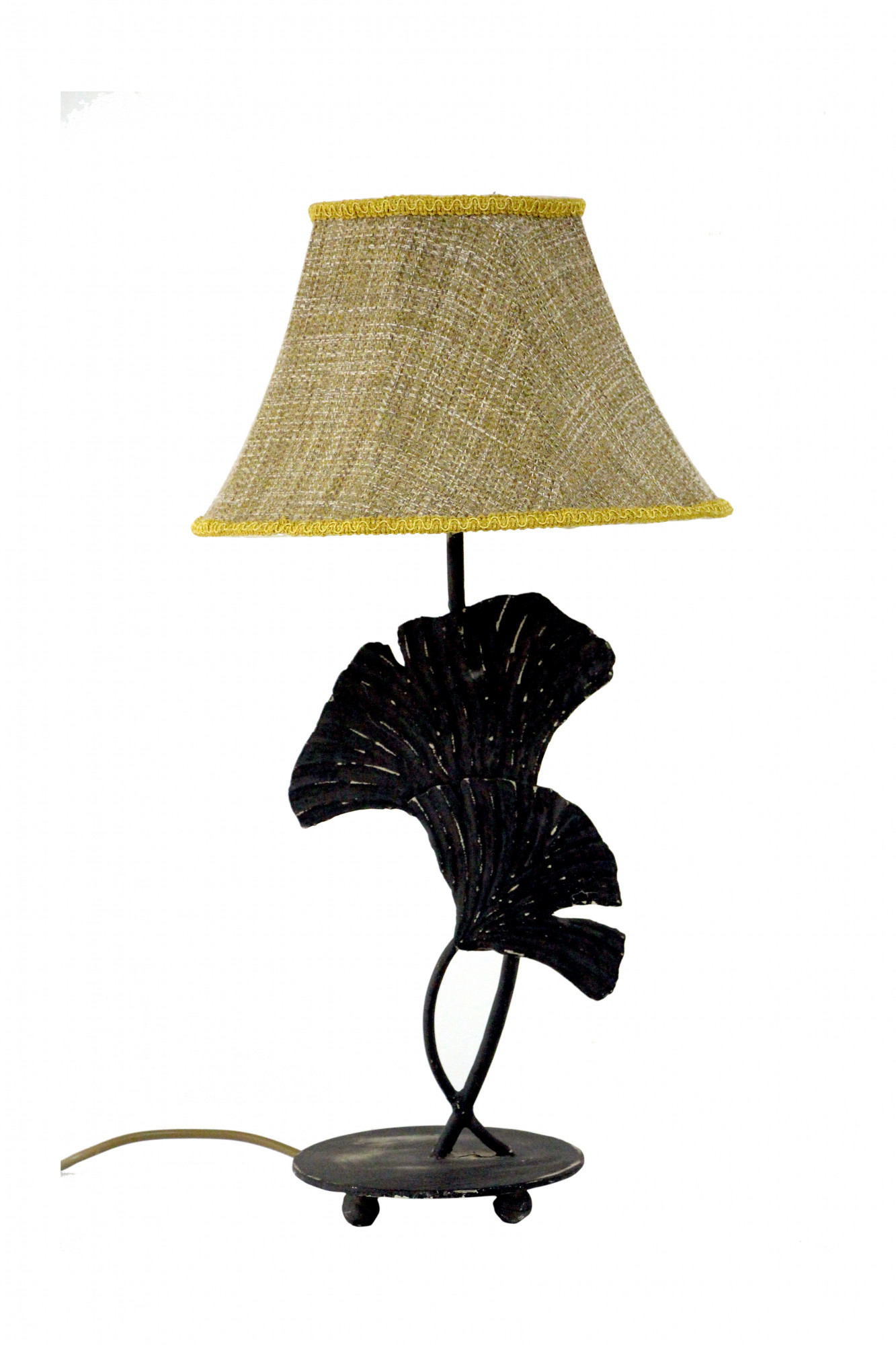 Iron Leaf Table Lamp