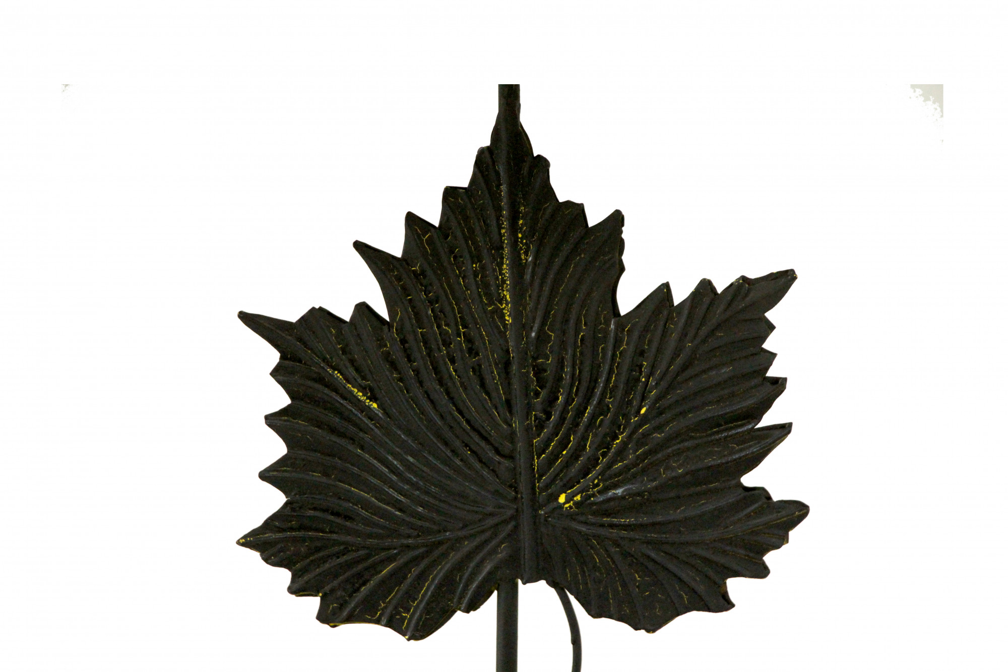 Iron Leaf Table Lamp