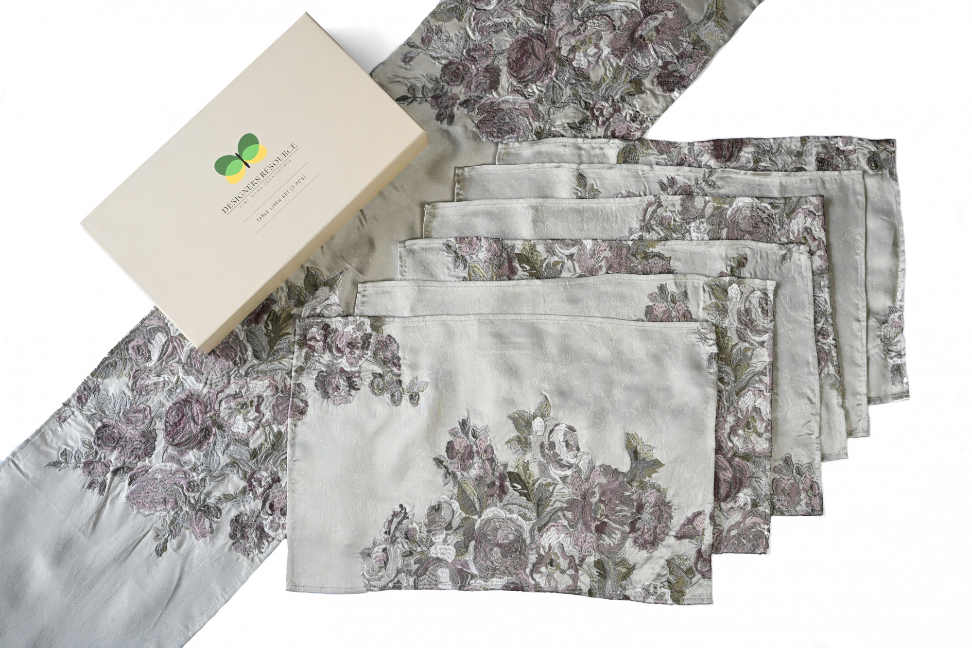 ROYAL FLORAL DAMASK TABLE LINEN SET
