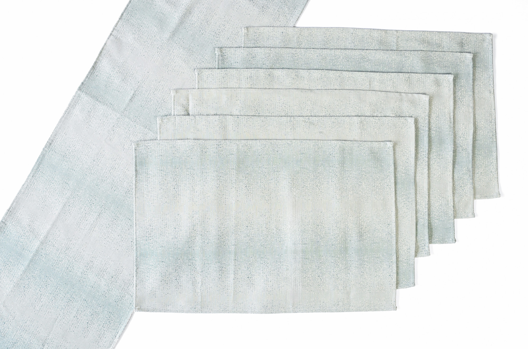 VINTAGE TABLE LINEN SET